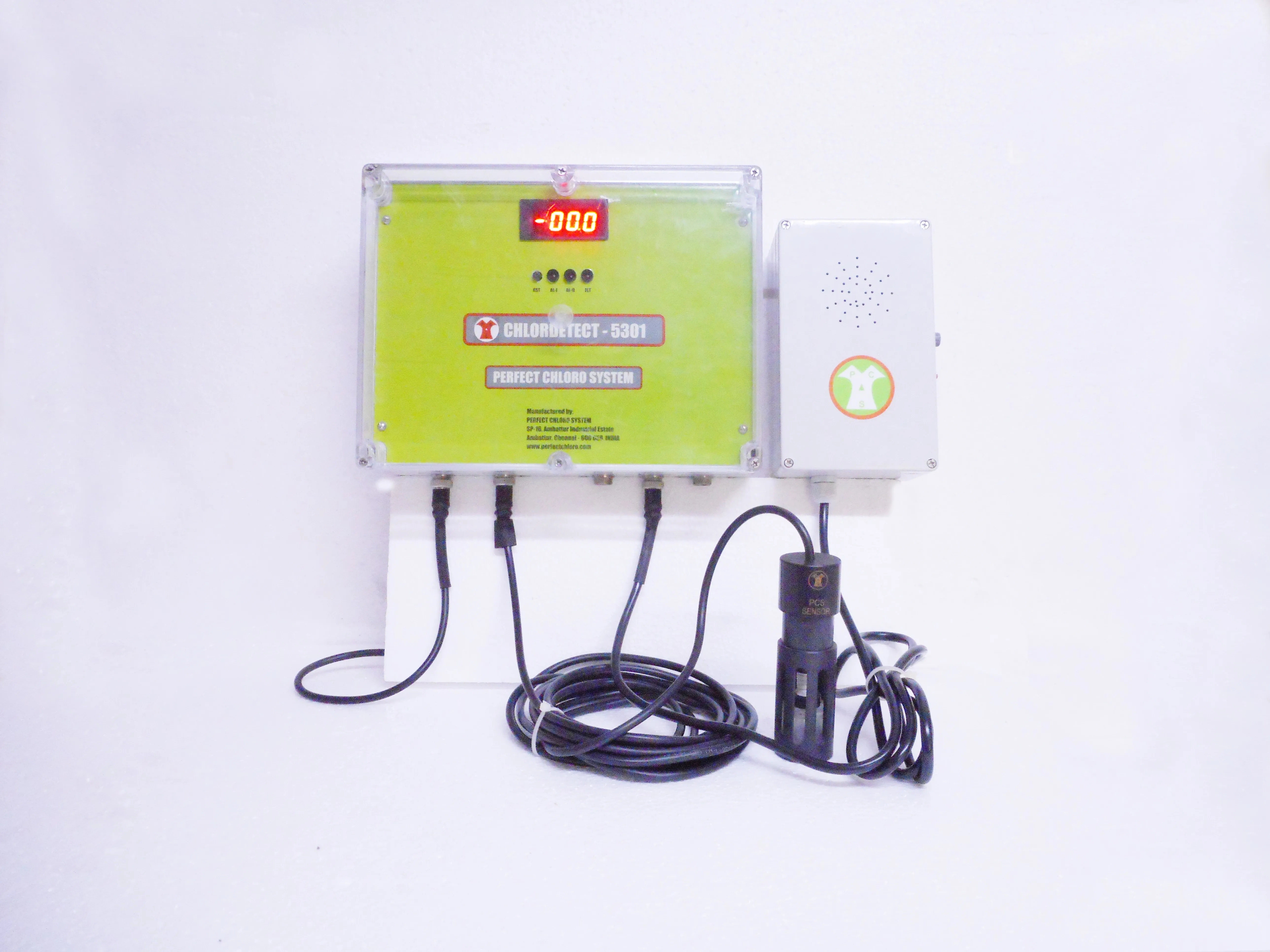 CHLORINE LEAK DETECTOR