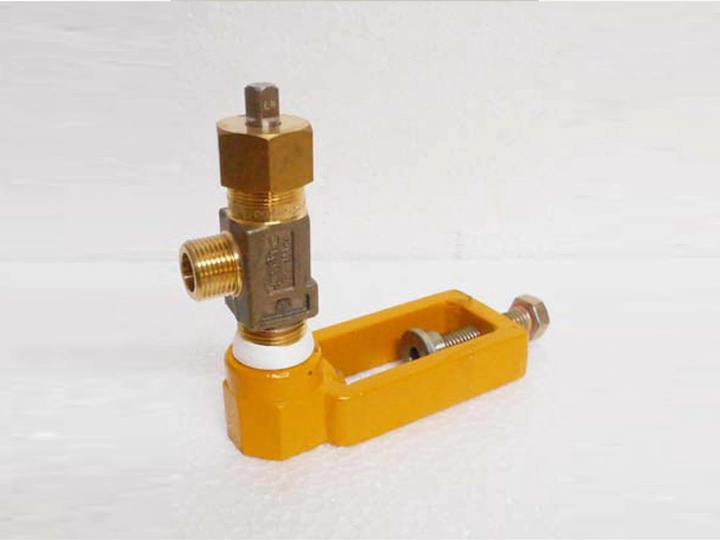 Additional [Auxiliary] Cylinder / Tonner Valve
