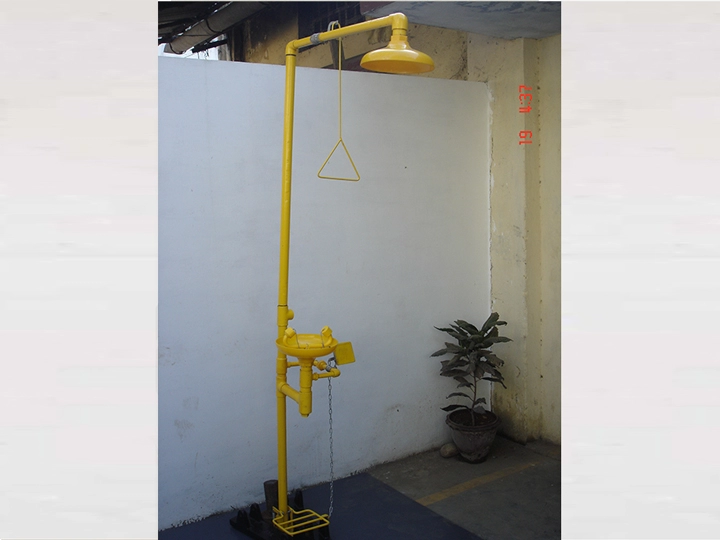 Emergency Eye Wash and Shower